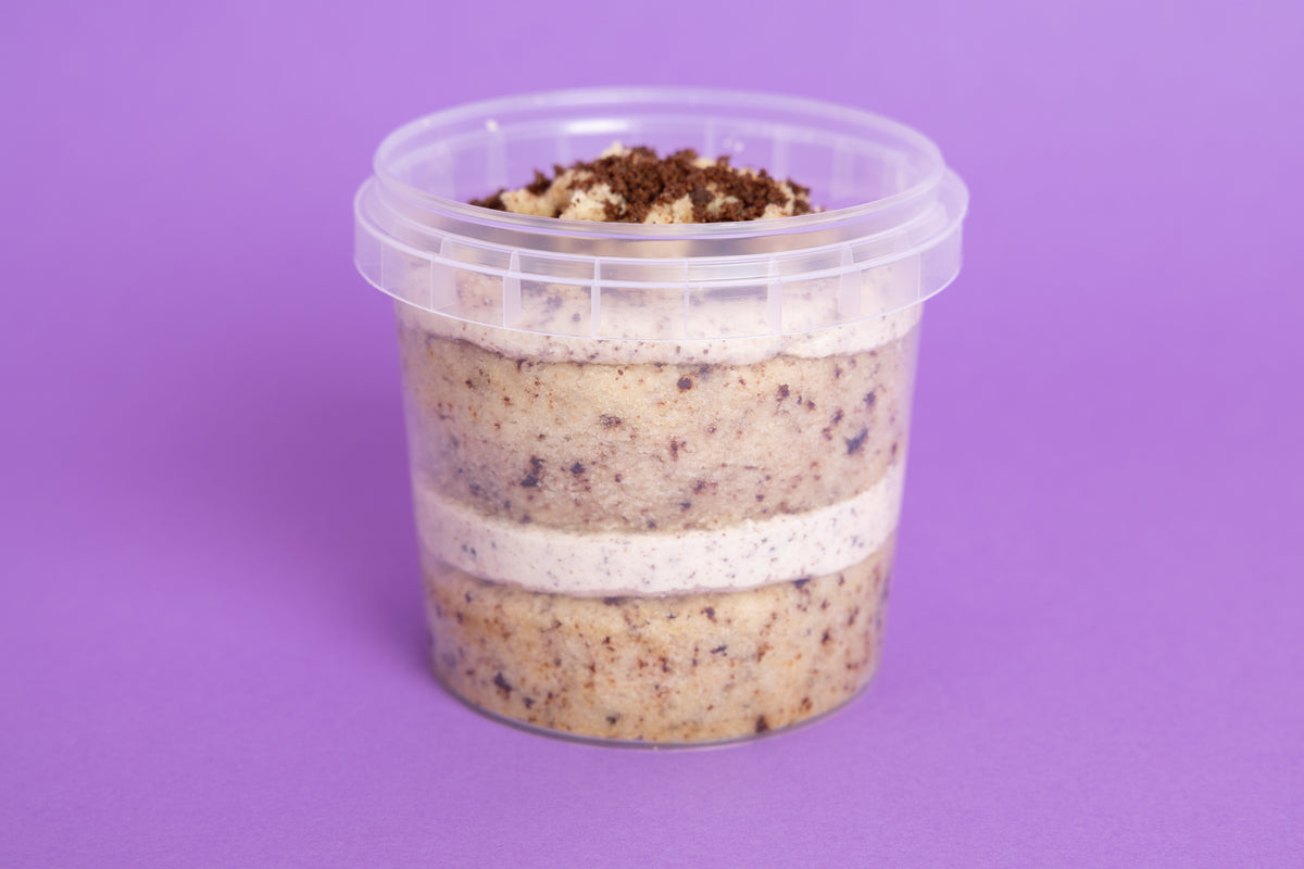Cookies and Cream Cake Tub