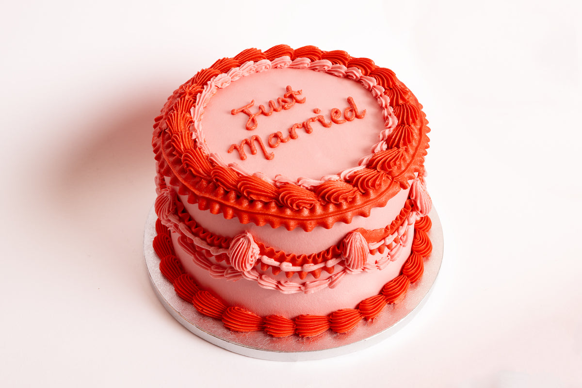 Just Married Vintage Wedding Cake